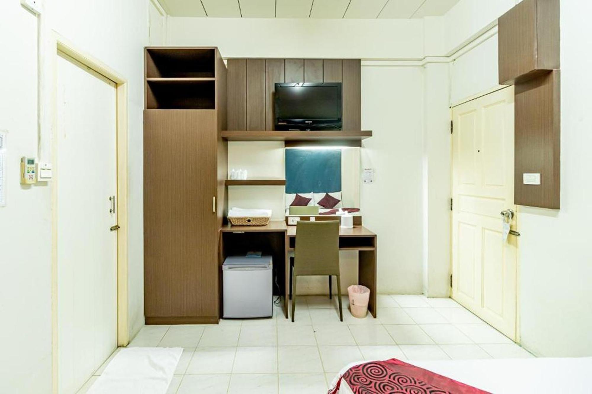 Riski Residence Bangkok-Noi - Wasit Apartment Exterior foto